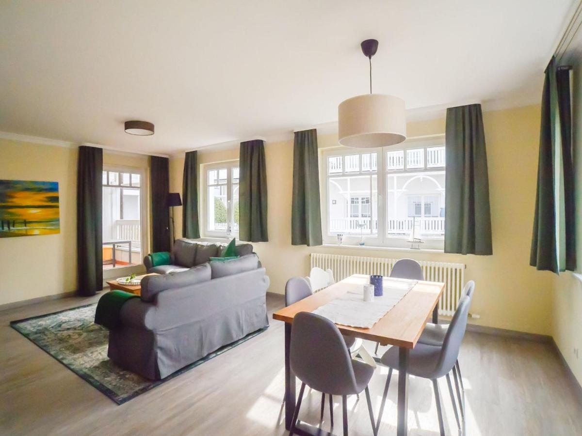 Strandvillen Binz - Ferienwohnung Mit 2 Schlafzimmern Und Balkon Ah-563 Экстерьер фото